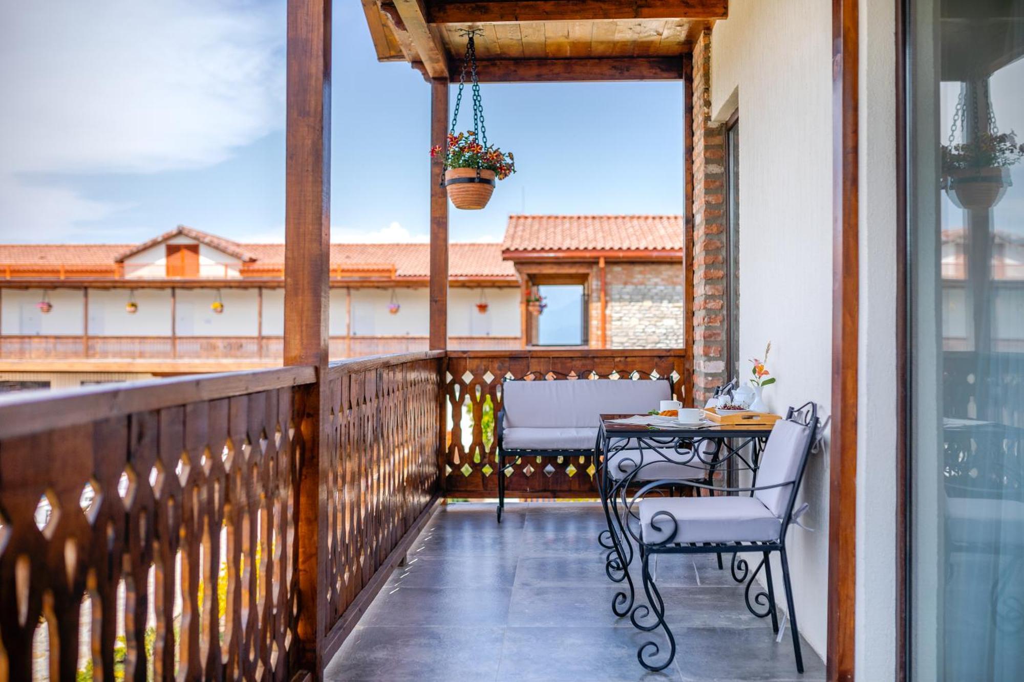 Chateau Mosmieri Hotel & Winery Τελάβι Δωμάτιο φωτογραφία