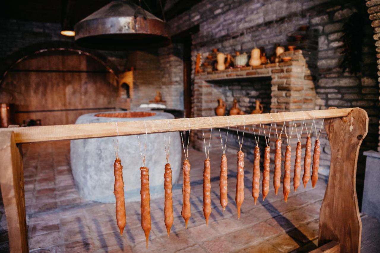 Chateau Mosmieri Hotel & Winery Τελάβι Εξωτερικό φωτογραφία